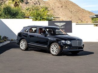 Used 2022 Bentley Bentayga video 1