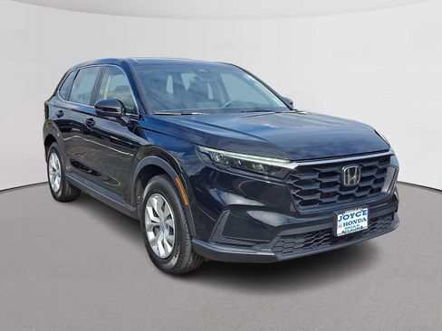 Used 2024 Honda CR-V LX image 2