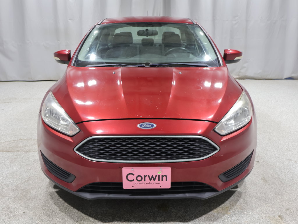 Used 2015 Ford Focus SE w/ SE Cold Weather Package FWD image 20