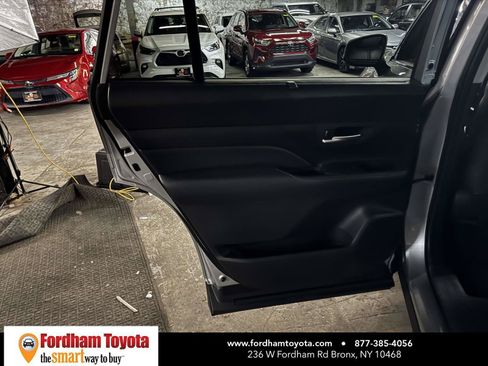 Certified 2025 Toyota Grand Highlander AWD Hybrid image 12
