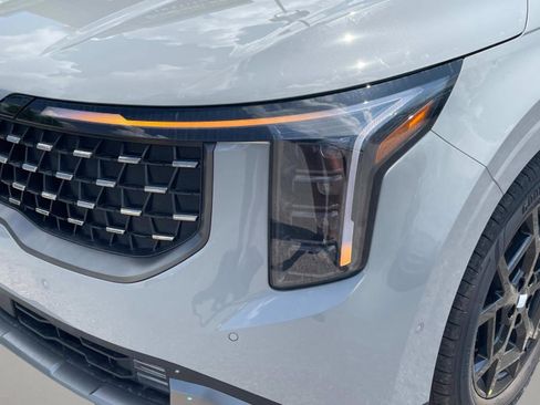 New 2026 Kia Carnival SX Prestige image 10