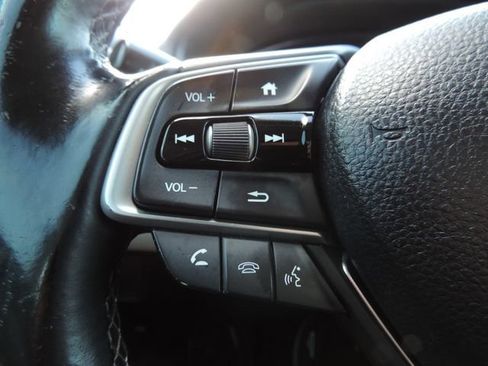 Used 2018 Honda Accord EX-L image 28
