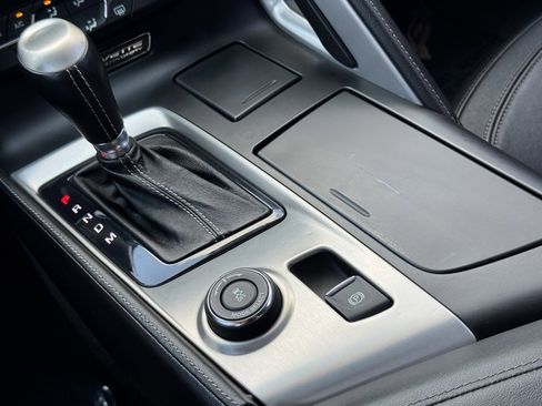 Used 2014 Chevrolet Corvette Stingray Coupe image 23