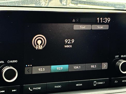Used 2023 Honda Accord EX image 30