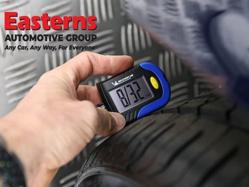 Used 2019 Tesla Model 3 Long Range image 23