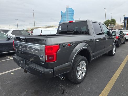 Used 2018 Ford F150 Platinum w/ Equipment Group 701A Luxury image 6