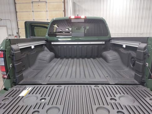New 2026 Nissan Frontier SV w/ SV Convenience Package AWD/4WD image 12