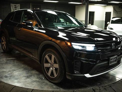 Used 2024 Honda Prologue EX image 5