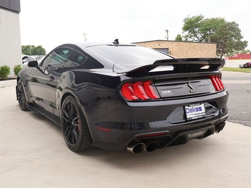 Used 2021 Ford Mustang Shelby GT500 w/ Technology Package RWD image 6