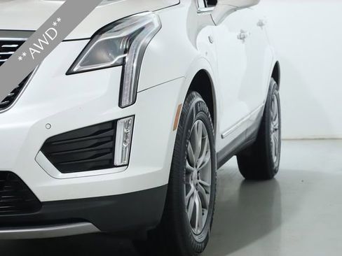 Used 2022 Cadillac XT5 Premium Luxury image 6