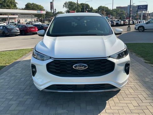 Used 2024 Ford Escape ST-Line Select w/ Tech Pack #2 AWD/4WD image 9
