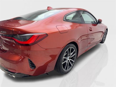 Used 2021 BMW 430i Coupe w/ Convenience Package image 13