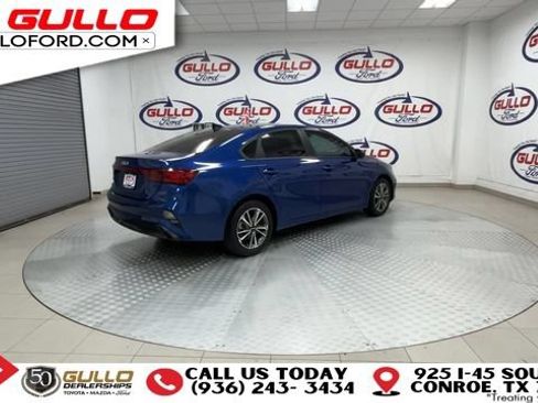 Used 2023 Kia Forte LXS FWD image 8