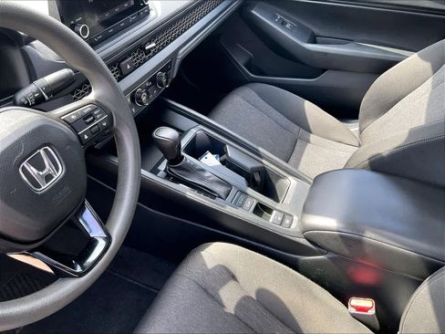 Used 2023 Honda Accord EX image 20