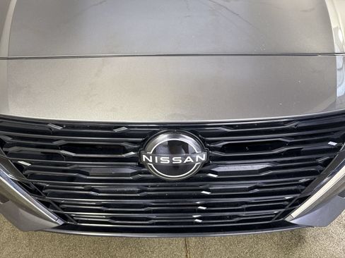 Used 2023 Nissan Altima 2.5 SV w/ SV Premium Package FWD image 27