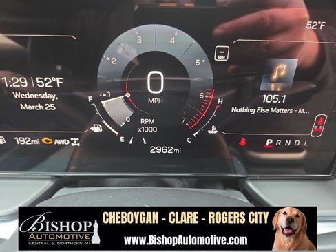 Used 2025 GMC Terrain Elevation image 4