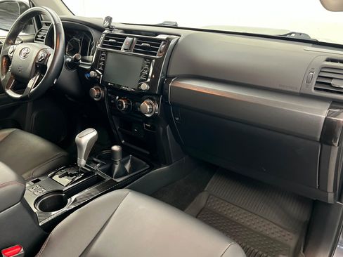 Used 2023 Toyota 4Runner TRD Off-Road Premium w/ Off Road Premium Plus Package AWD/4WD image 24