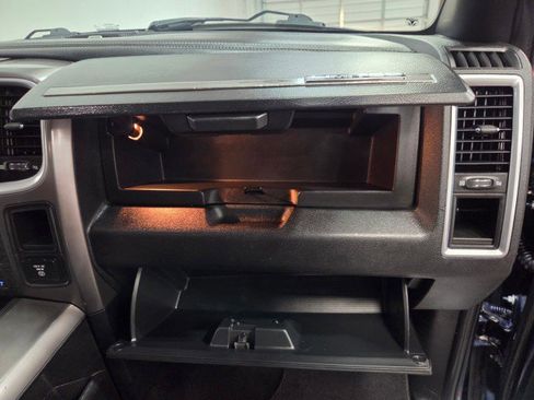 Used 2017 RAM 3500 Laramie Longhorn image 37