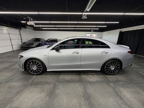 Used 2022 Mercedes-Benz CLA 35 AMG 4MATIC image 3