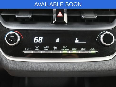Used 2021 Toyota Corolla LE FWD image 20