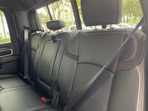 New 2024 RAM 2500 Laramie w/ Night Edition AWD/4WD image 31