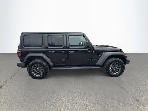 Used 2024 Jeep Wrangler Sport S AWD/4WD image 3