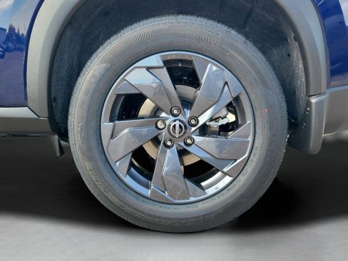 New 2026 Nissan Rogue SV image 6