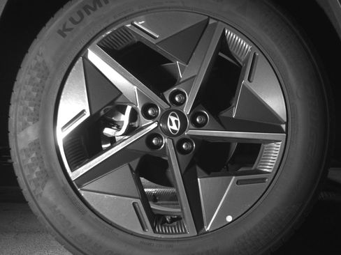 Used 2025 Hyundai Tucson SEL image 15