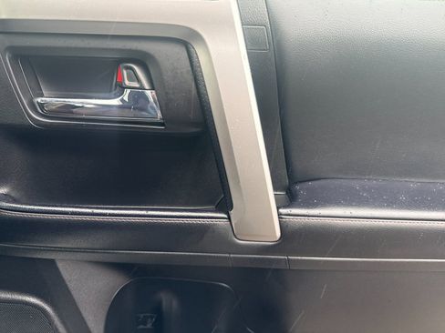 Used 2023 Toyota 4Runner Limited image 19