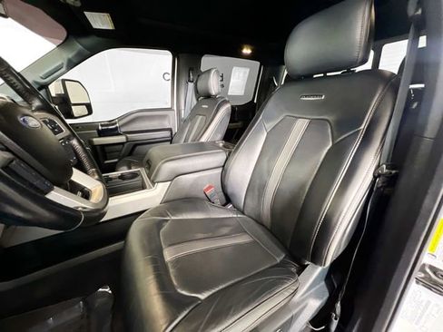Used 2021 Ford F350 Platinum image 24