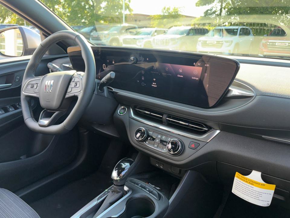 New 2026 Buick Envista Preferred w/ Convenience I Package FWD image 28