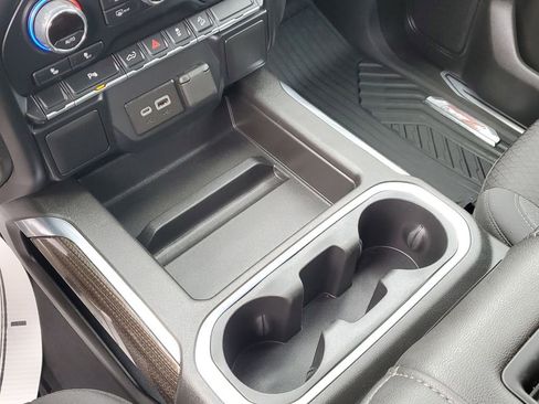 Certified 2022 Chevrolet Silverado 1500 LT Trail Boss w/ Safety Package AWD/4WD image 24