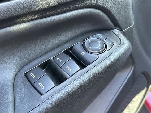 Used 2020 Chevrolet Equinox LT image 14