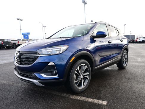 Used 2023 Buick Encore GX Select image 4