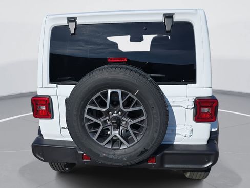 New 2026 Jeep Wrangler Sahara image 6