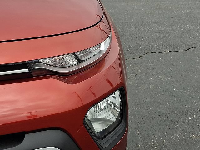 Used 2020 Kia Soul LX FWD image 13