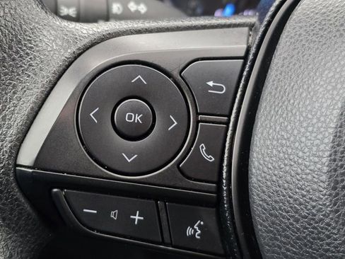 Used 2021 Toyota RAV4 XLE image 14