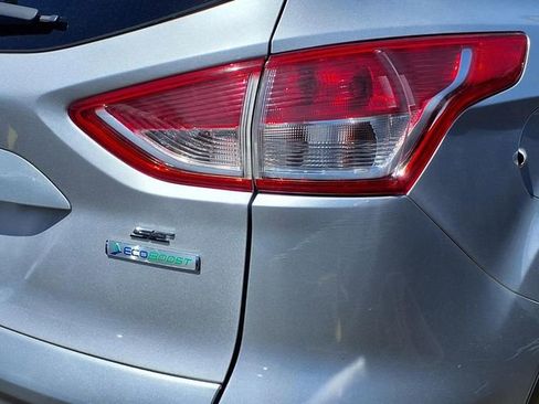 Used 2014 Ford Escape SE FWD image 22