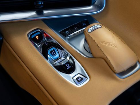 Used 2021 Chevrolet Corvette Stingray Preferred Conv w/ Z51 Performance Package RWD image 21