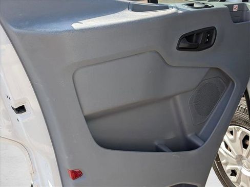 Used 2019 Ford Transit 350 XLT image 11