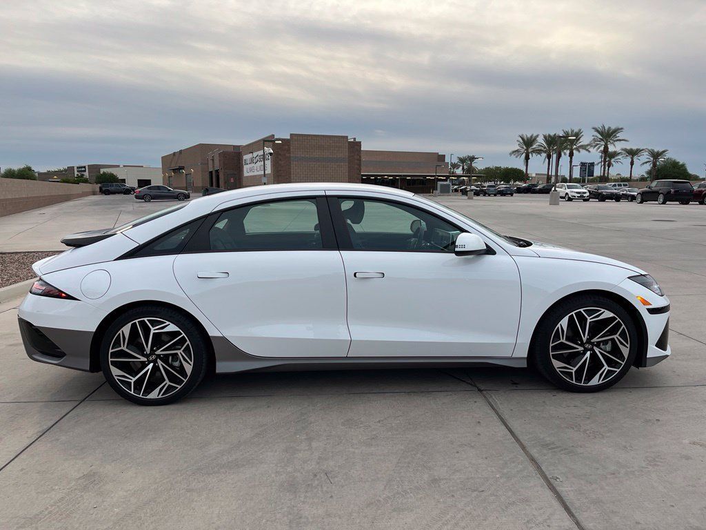 Used 2023 Hyundai Ioniq 6 Limited RWD image 6