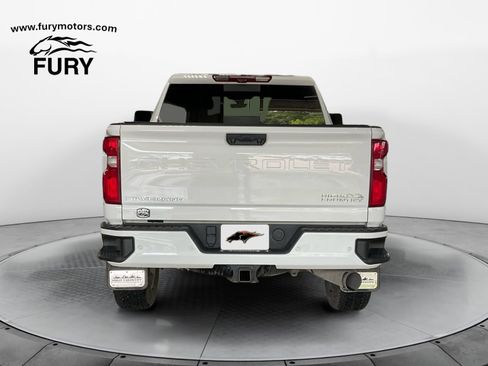 Used 2022 Chevrolet Silverado 3500 High Country w/ Z71 Off-Road Package AWD/4WD image 4