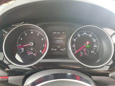 Used 2017 Volkswagen Jetta GLI image 25