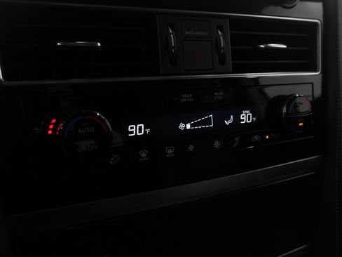 Used 2022 INFINITI QX80 Luxe image 21