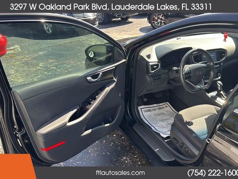 Used 2017 Hyundai Ioniq SEL w/ Tech Package 02 image 18