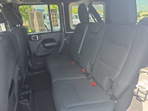 Used 2020 Jeep Wrangler Unlimited Sport AWD/4WD image 14