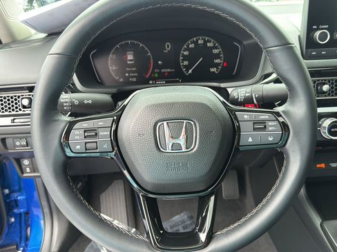 Used 2024 Honda Civic EX image 19