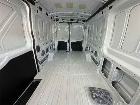 New 2026 Ford Transit 250 Base image 21