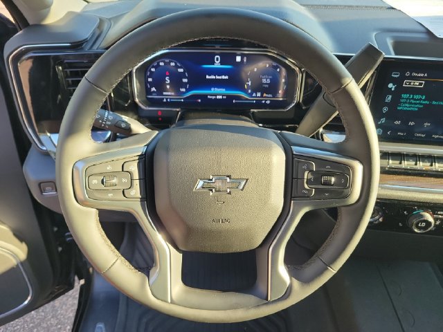 Used 2023 Chevrolet Silverado 1500 LT Trail Boss w/ Protection Package AWD/4WD image 31