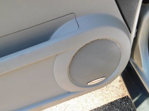 Used 2007 Chevrolet Equinox LT w/ LT Preferred Equipment Group image 14